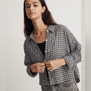 Madewell Long-Sleeve Crop Shirt in Plaid Size Medium